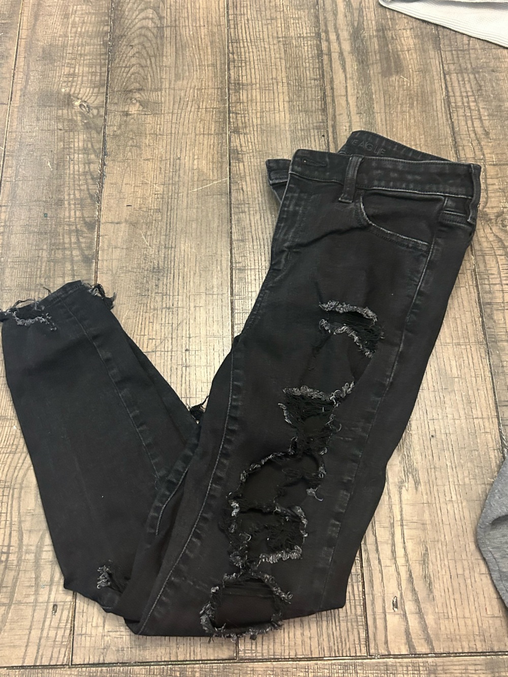 American Eagle Outfitters Black Skinny Distressed Jeans